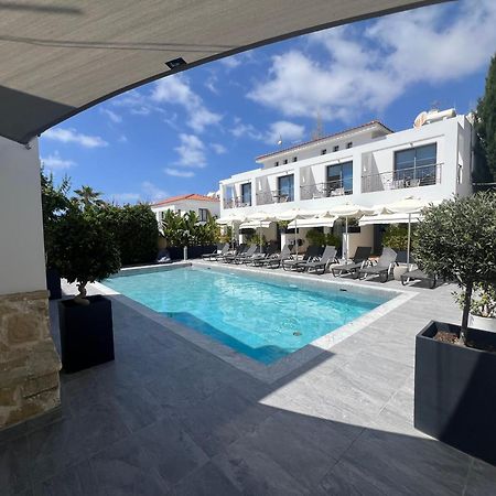 Julipapas Gardens Appartement Paphos Buitenkant foto