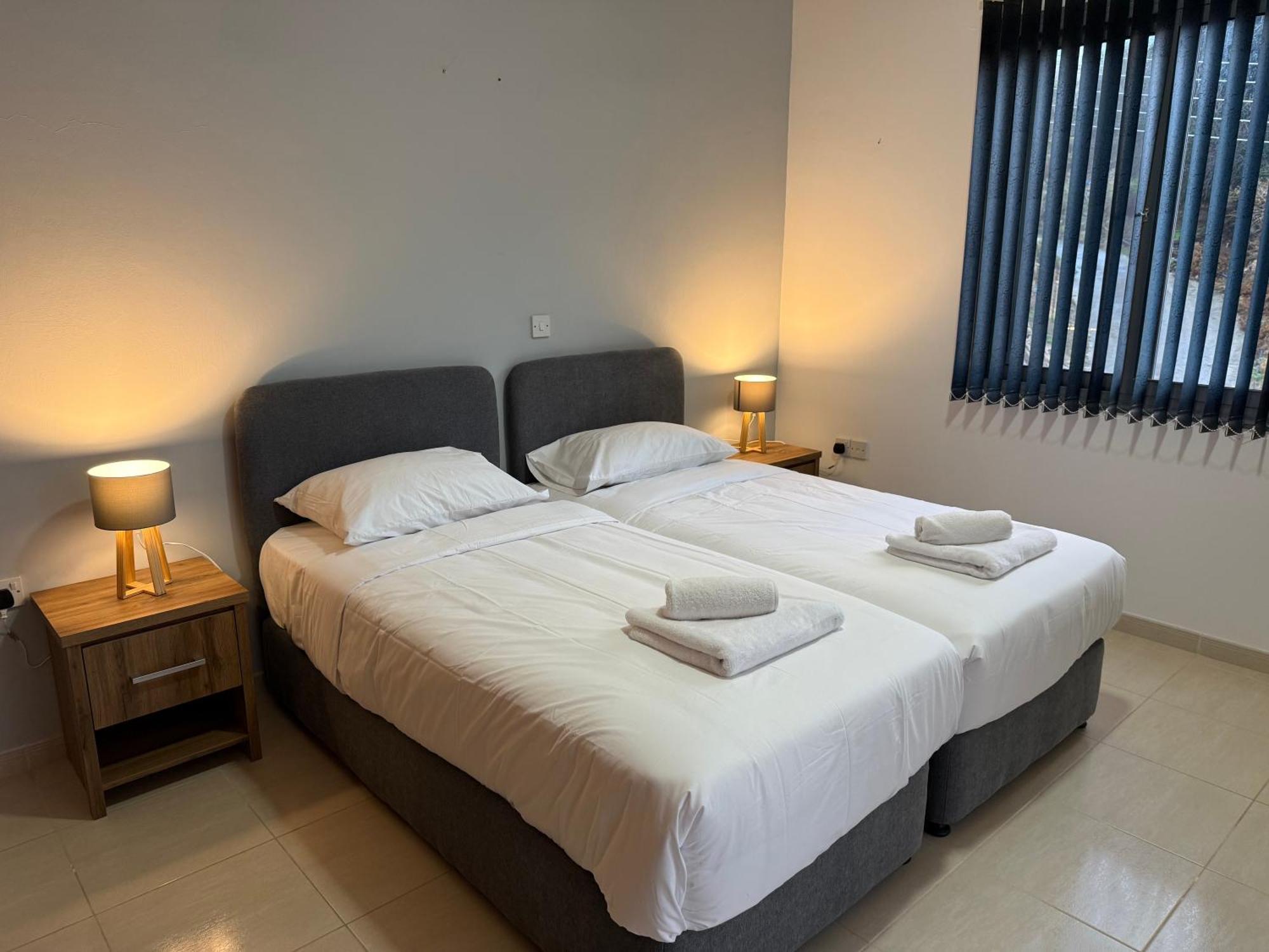 Julipapas Gardens Appartement Paphos Kamer foto